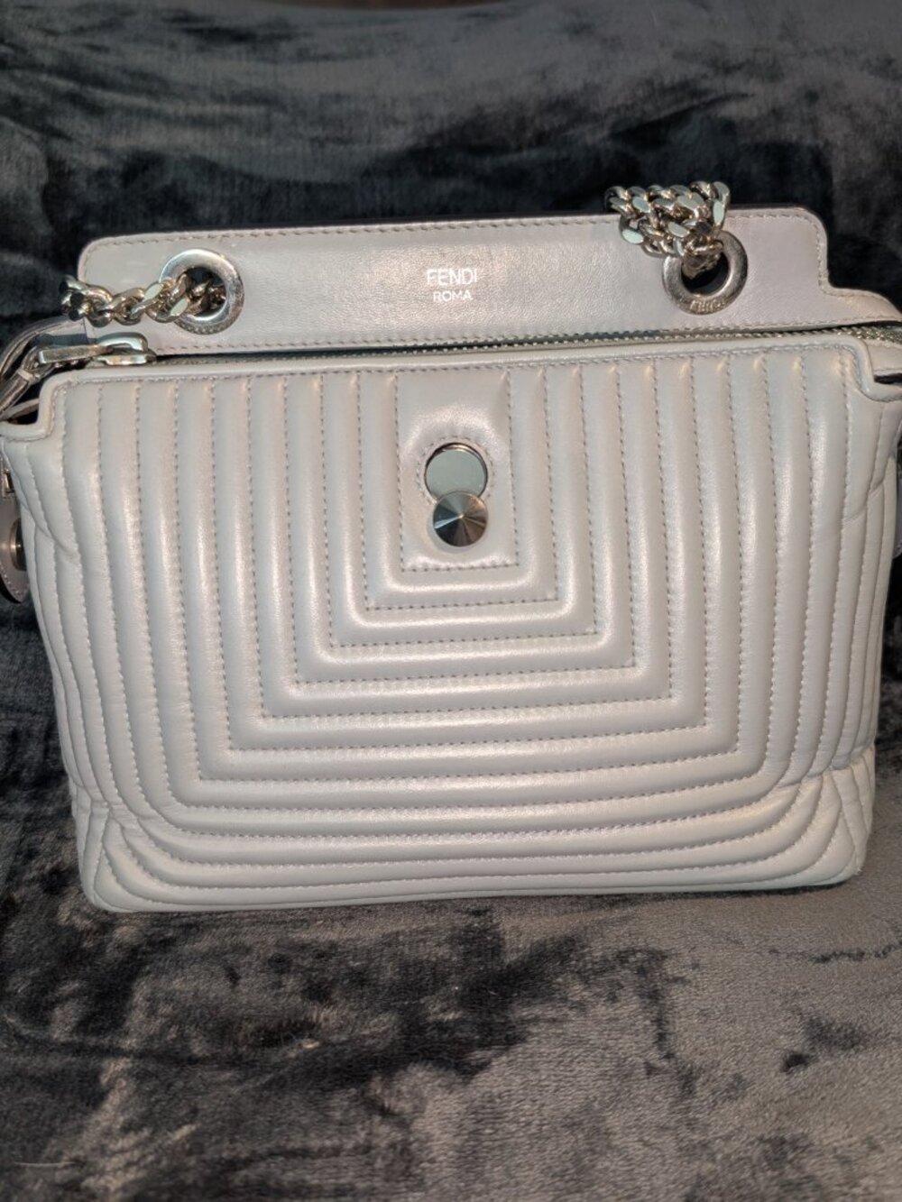 FENDI Dotcom Click Chain Shoulder Bag (Authentication Included) - Picture 6 of 16